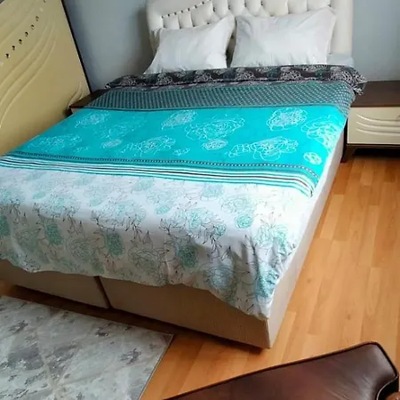 Tarabya Family Apartment